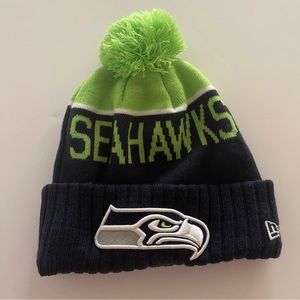 Seattle Seahawks New Era Knit Hat On Field Sideline Beanie Cap NFL Like New